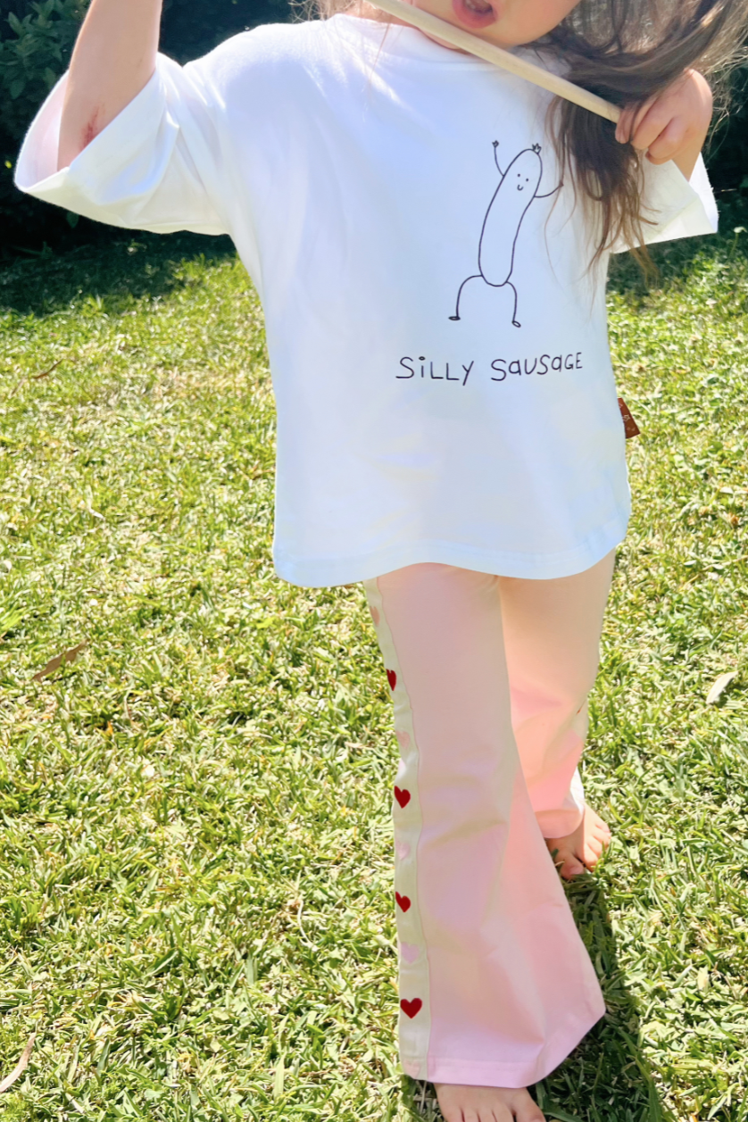 Oversized Tee ✿ Silly Sausage