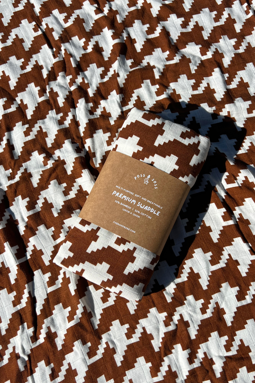 Swaddle ✿ Houndstooth