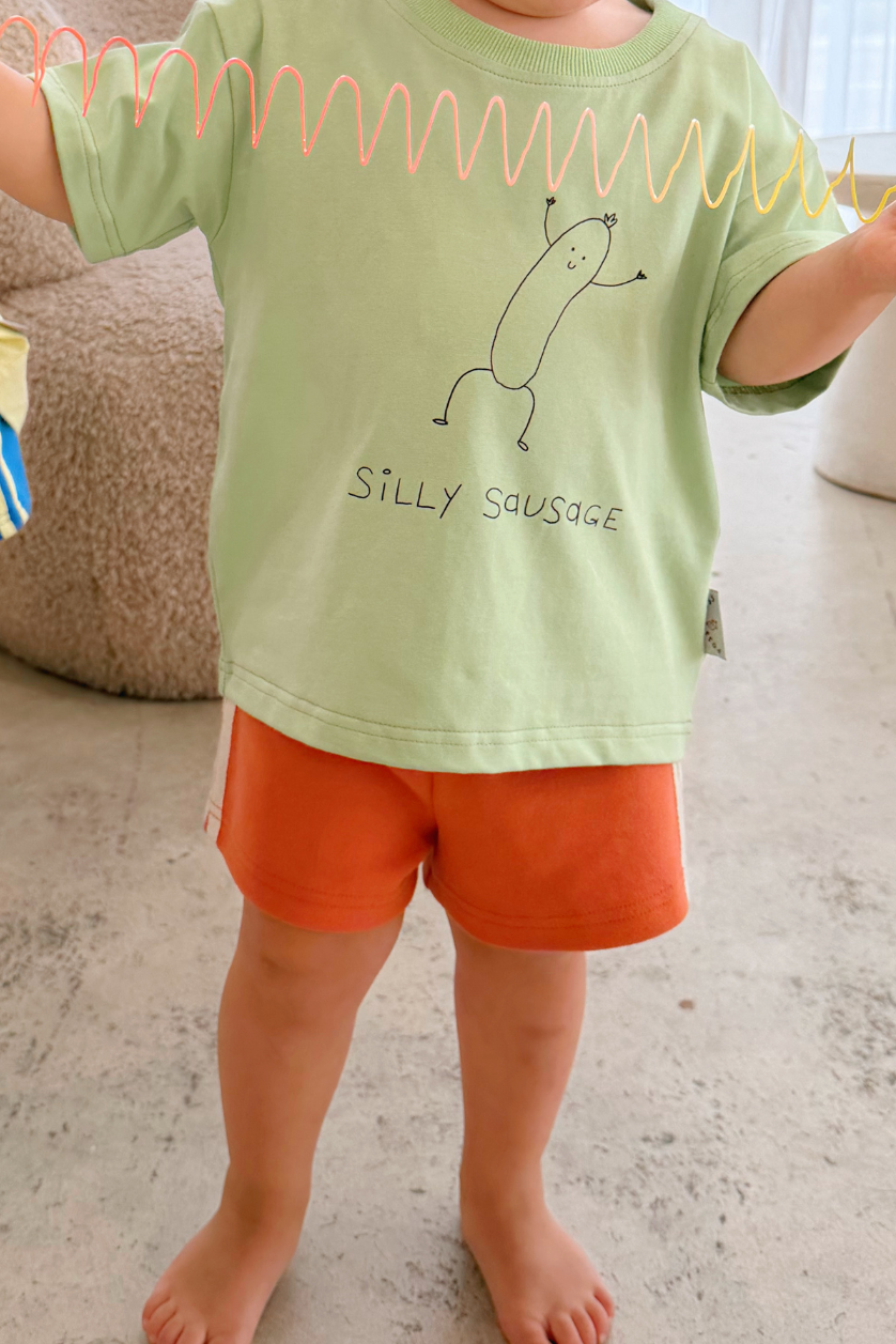 Silly Sausage Tee ✿ Matcha