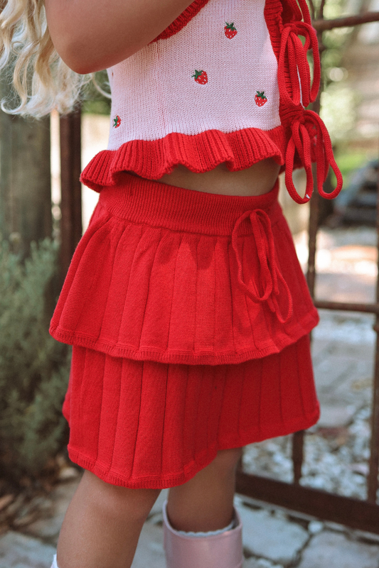 Twirl Mini ✿ Fiery Red