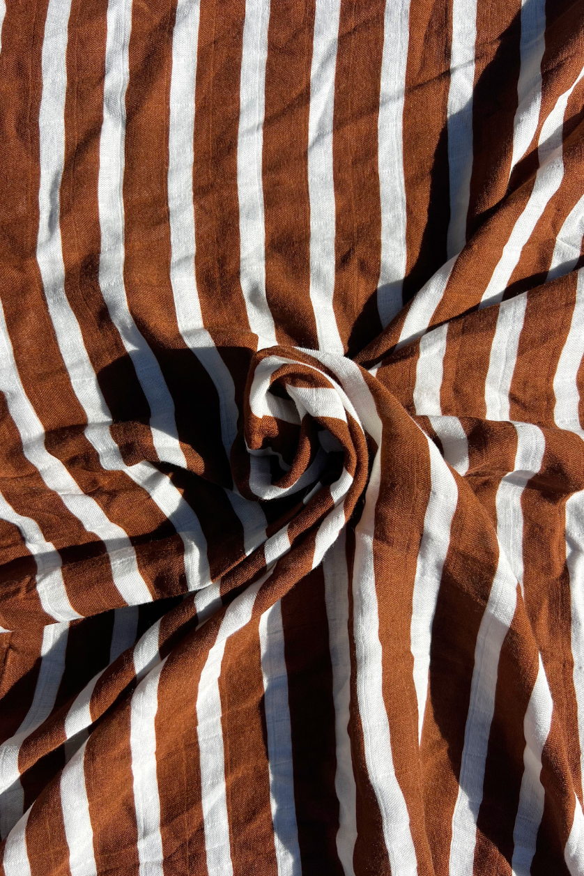 Swaddle ✿ Chocolate Stripe
