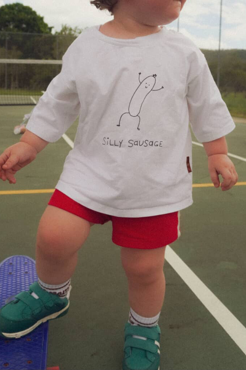 Oversized Tee ✿ Silly Sausage