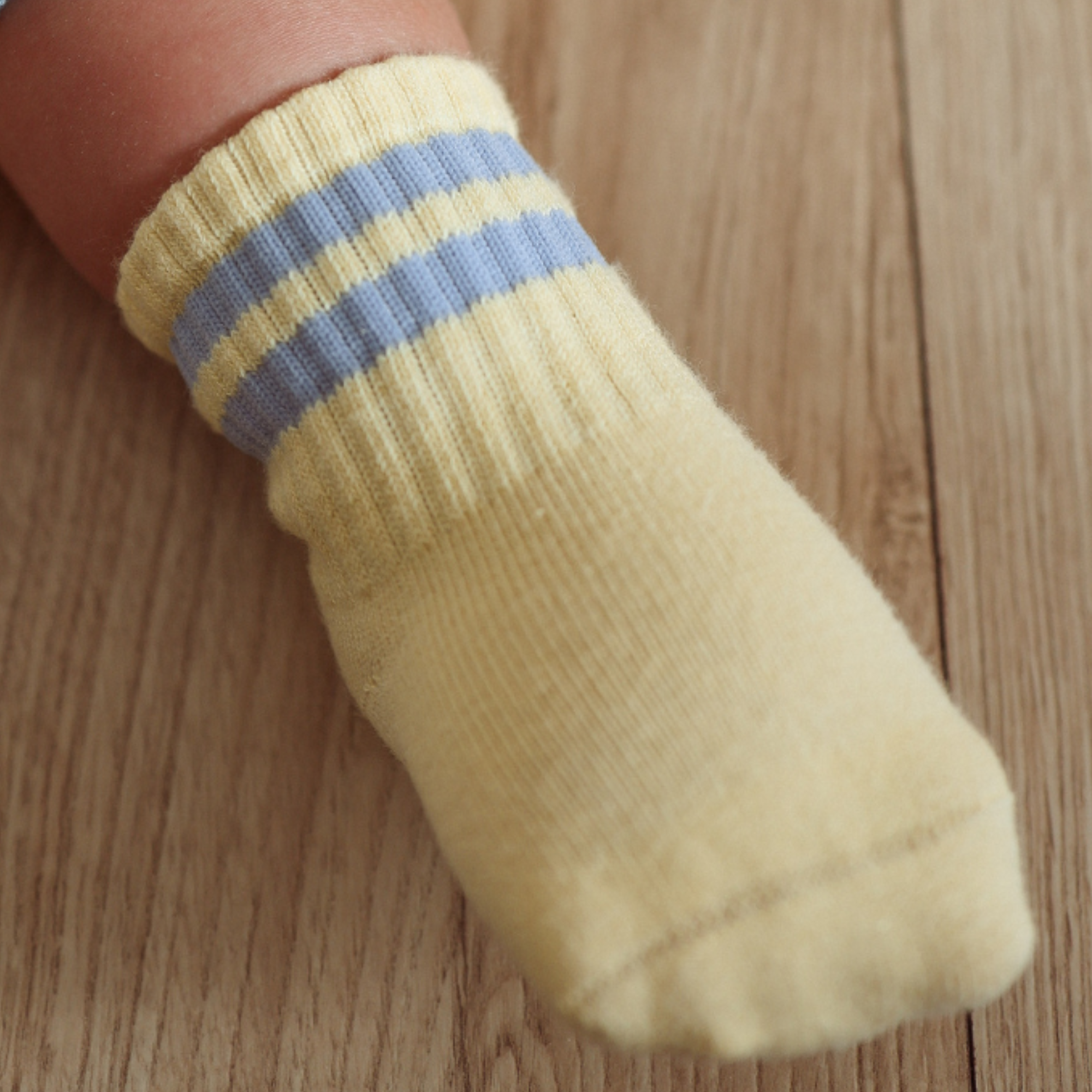 Socks ✿ Lemon Twist